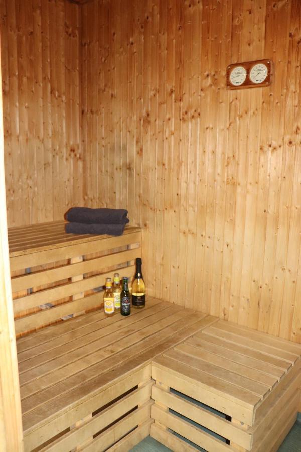 Boras Camping & Vandrahem Екстер'єр фото